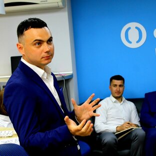 Статистика Дзен Ораторское и Продажи с юмором | Москва Питер