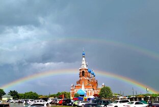 Про храмы, Крестные ходы, православную школу