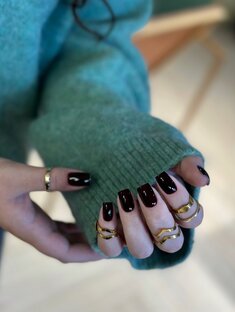 Nails