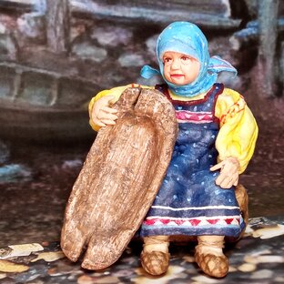 Бабка из сказки о рыбаке и рыбке. 