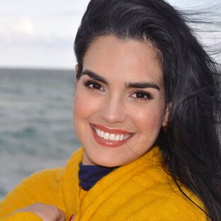 SCARLET ORTÍZ 