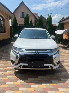 Автомобиль в наличии