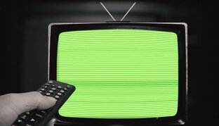 Переключаем каналы в 2000-х
