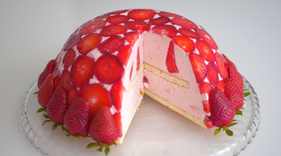 Выпечка и десерты с клубникой