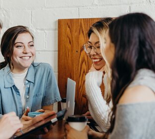 Коммуникация