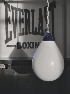 Тренировки на снарядах 