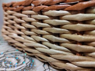 Плетение из бумажной лозы 