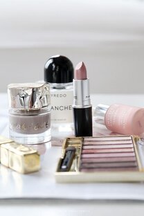 Макияж, косметика и уход за кожей