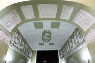 Внутри доходных домов Москвы
