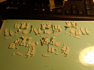 Детали к набору Тайфун-У 2023 года , моего литья 