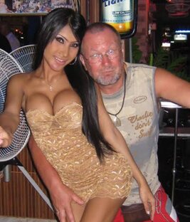 Ночная жизнь Паттайи 