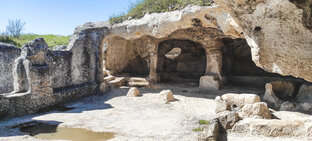 Пещерные города Крыма