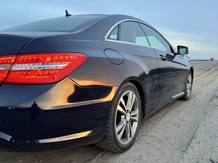 Mercedes E coupe