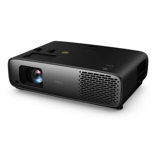 4LED проекторы для домашнего кинотеатра