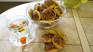 К чаю (печенье, кексы, манники, конфеты, пряники)