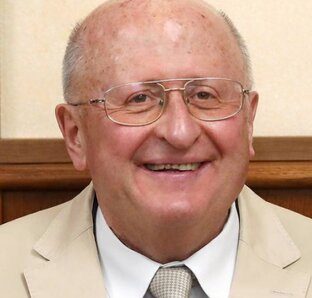 Ковид-19, самоизоляция, вакцинация, QR-Коды.