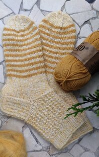 Мои вязаные носочки 