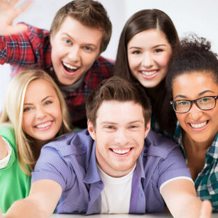 Короткие видео (вертикальные)