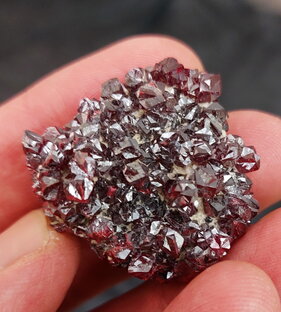 Примечательные минералы Донбасса