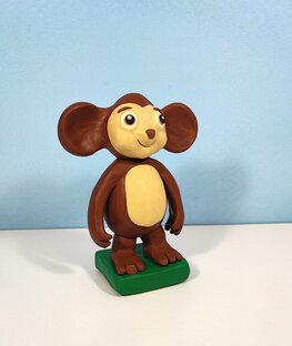 Персонажи мультфильмов из пластилина.