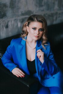 Стихи н-н-нада?