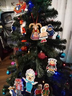 Новогодние игрушки