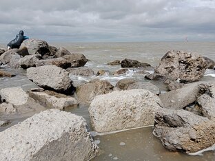 Море