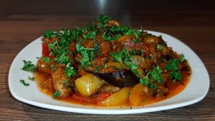 Рецепты вторых блюд и гарнтры. Блюда из мяса, курицы и овощные блюда 
