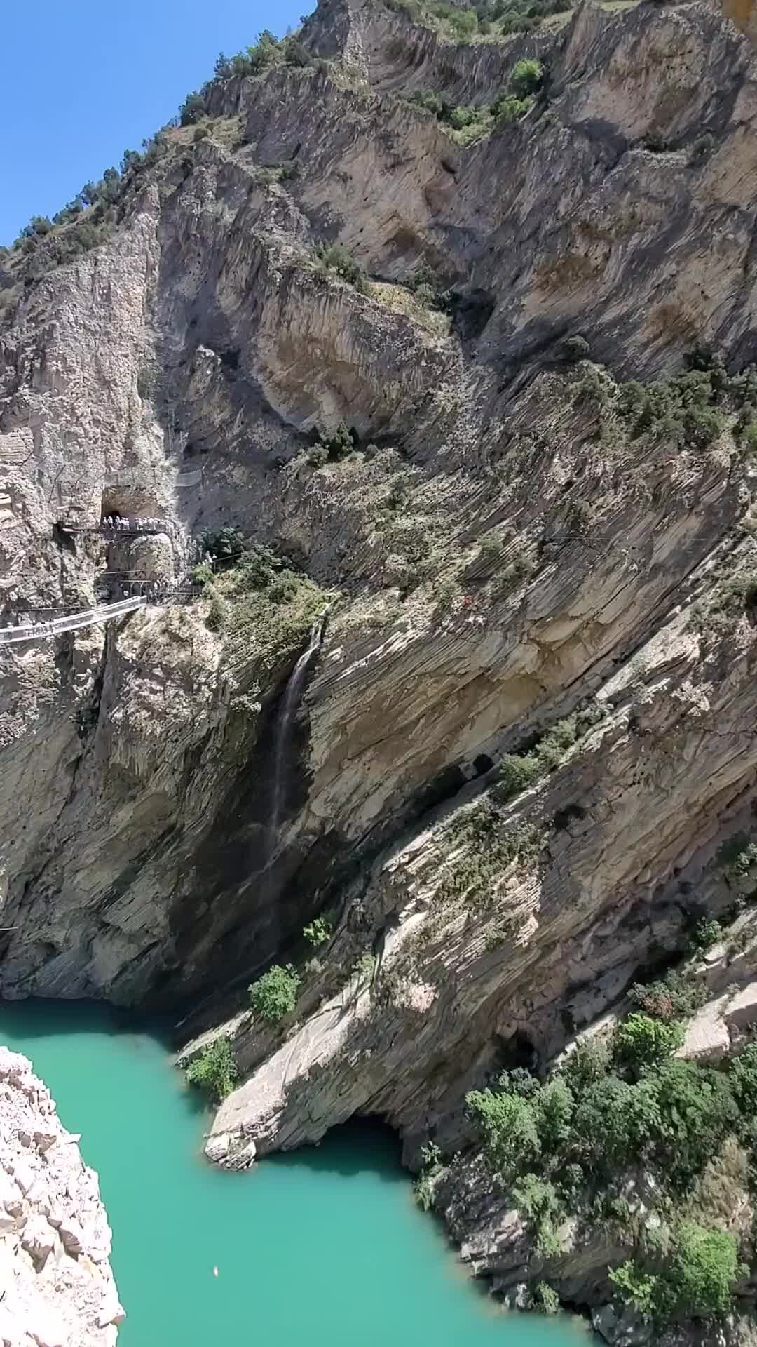 Сулакский водопад в Дагестане