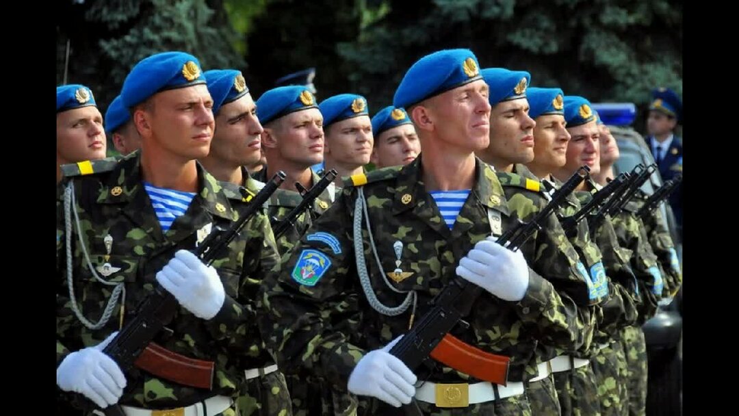 Вдв и десантник в чем разница