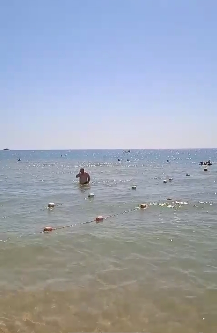 пляж благо станица благовещенская 2023. станица благовещенская краснодарский край. море в благовещенской в августе. бугазская коса анапа. благовещенское море 2023.