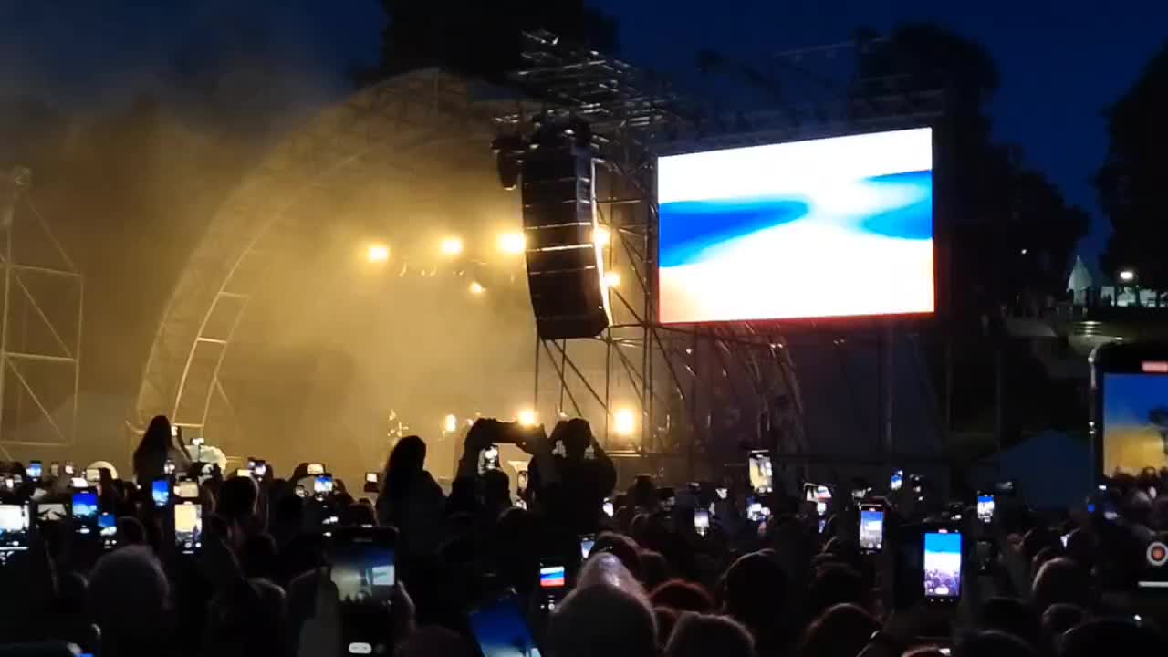 Shaman - крокус сити холл, юбилейный концерт. шаман русский певец. Shaman 2022 альбом. дай жару шаман. Shaman дай жару.