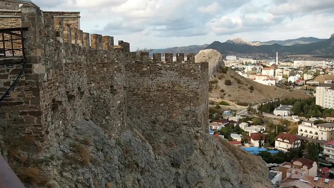 Судак Голицынская тропа Генуэзская крепость