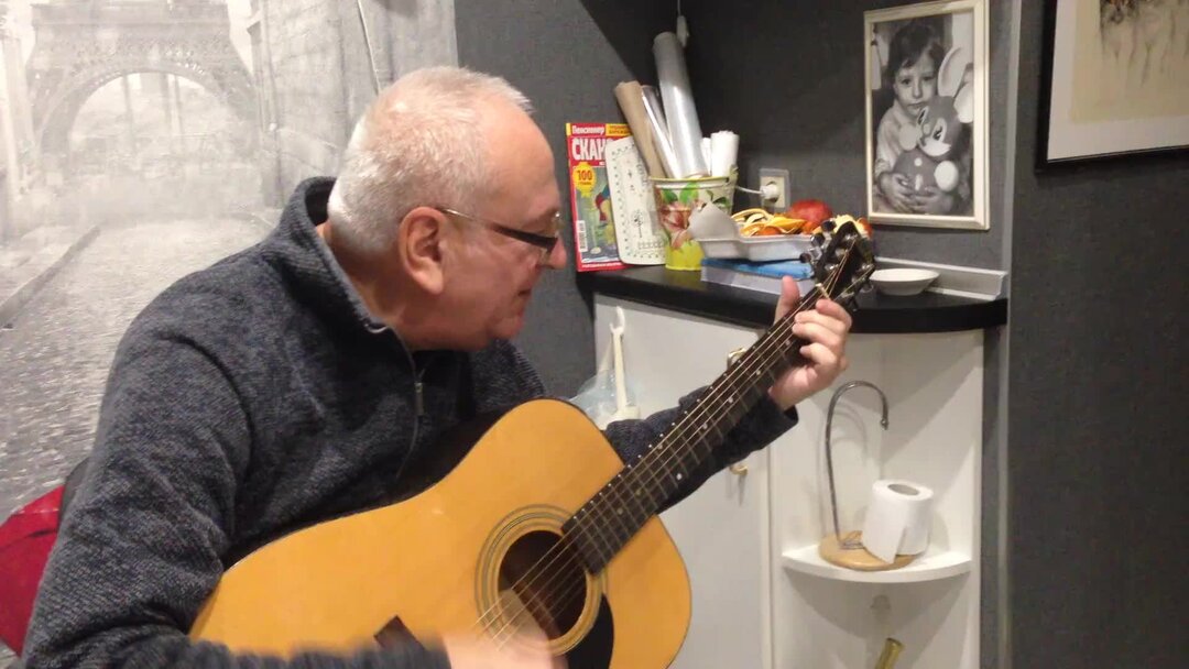 Выйти из запоя. Песня выхожу из запоя как из боя. Песня выхожу из запоя как из боя. Алкогольный запой. Выход из запоя прикол.