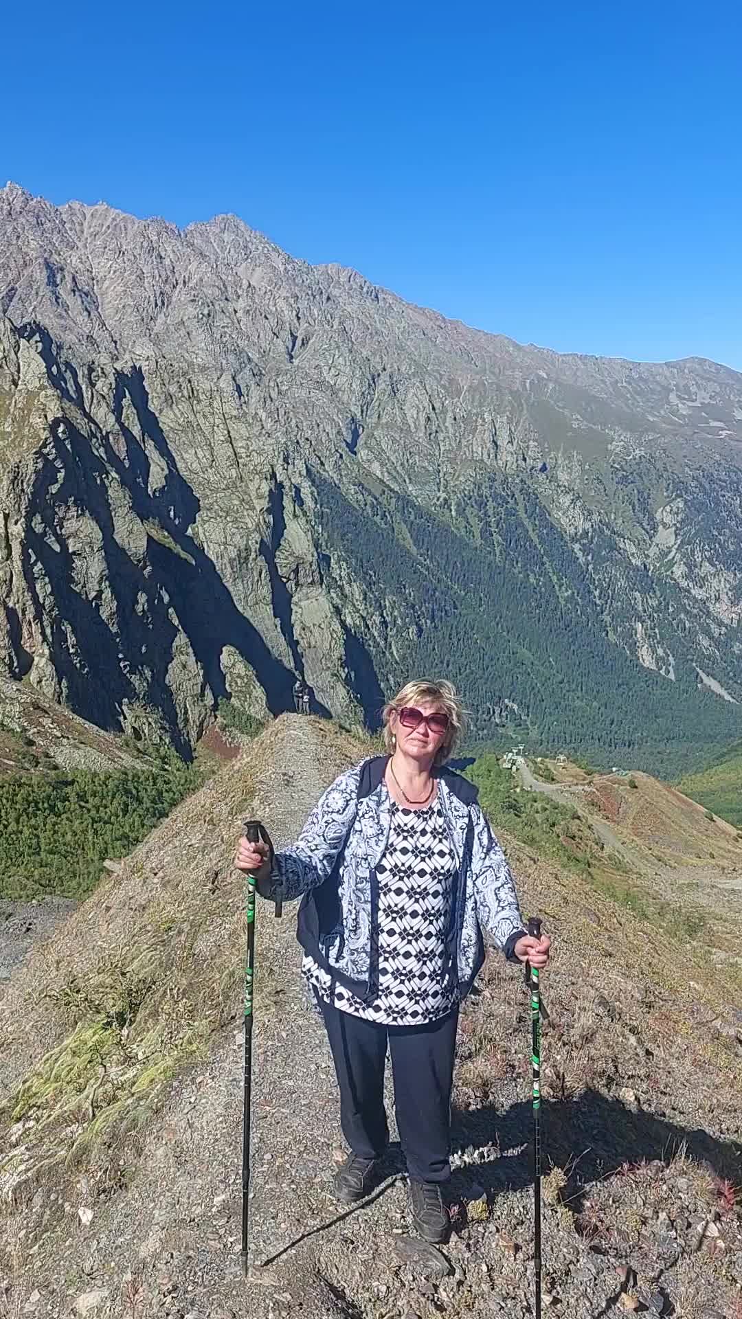 САД ЛЮДМИЛЫ В ОСИНОВОЙ РОЩЕ | ПОКОРЯЕМ Цейский ледник-Владикавказ | Дзен