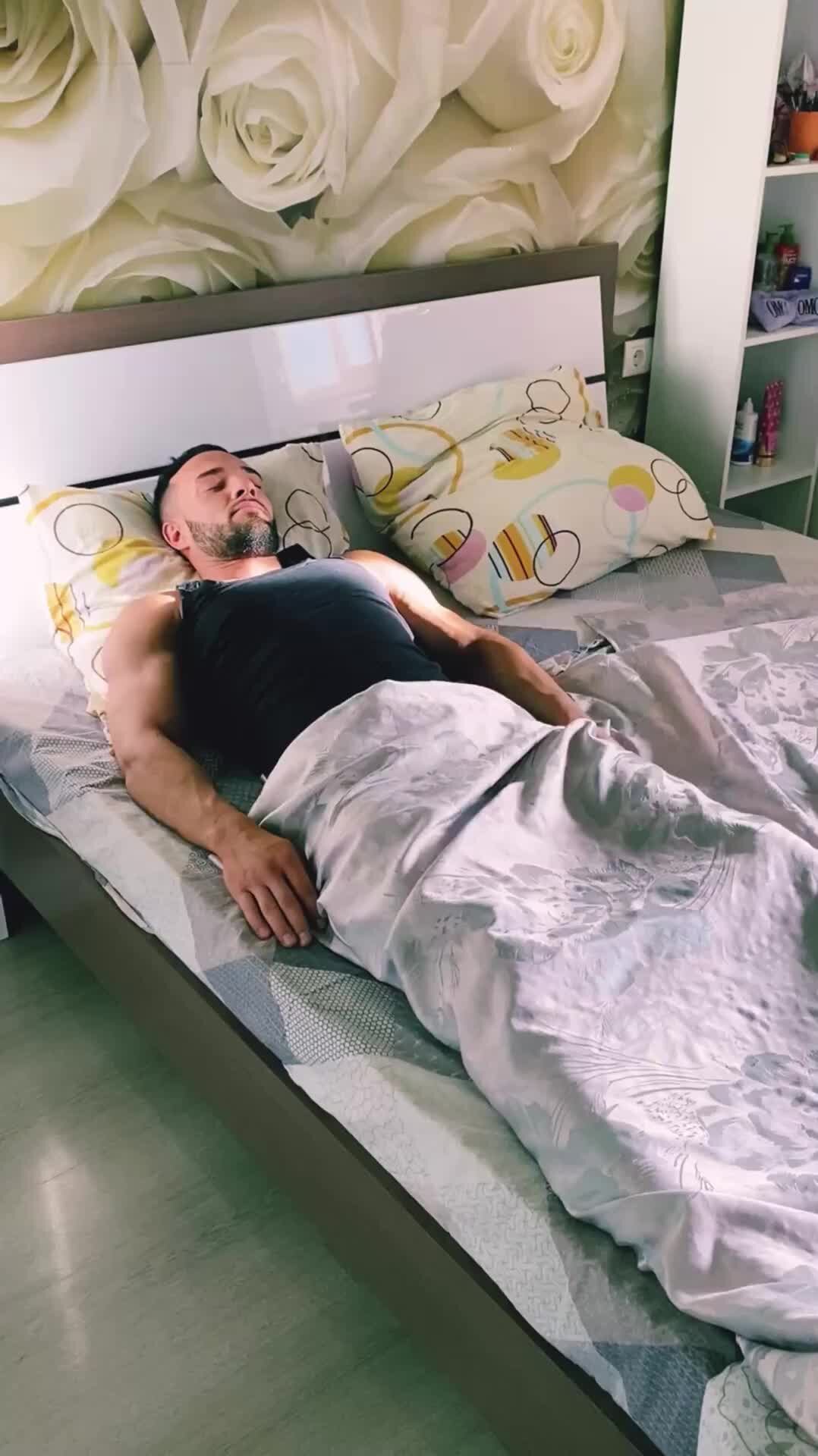 Статуэтка Sleeping man, коллекция Спящий мужчина купить в интернет-магазине Kare-Center