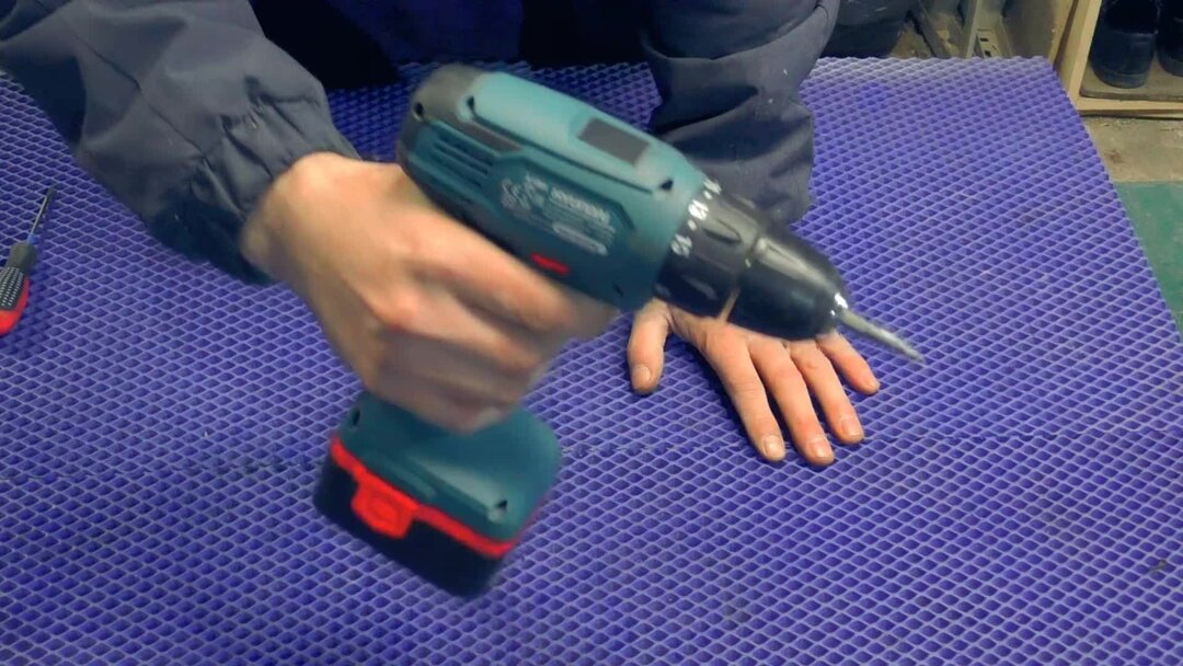 🔌Как перевести шуруповерт на питание от сети 220 вольт. Переделка ...