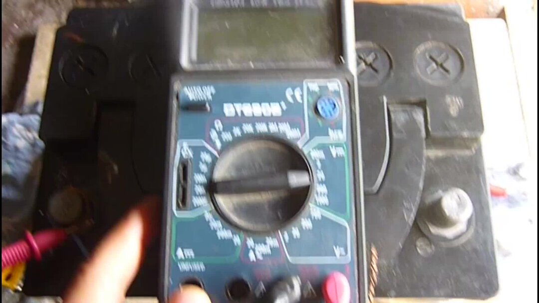 Как быстро определить на 100% заряжен аккумулятор или нужно его ...