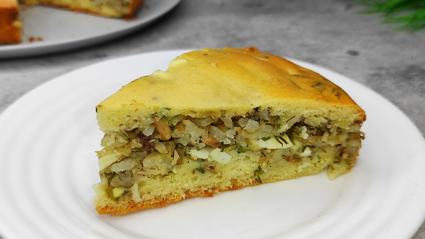 Заливной пирог с рыбной консервой. Пирог с рыбой и картошкой в духовке. Заливной пирог с рыбными консервами. Пирог с рыбой в духовке. Заливной пирог с консервой.