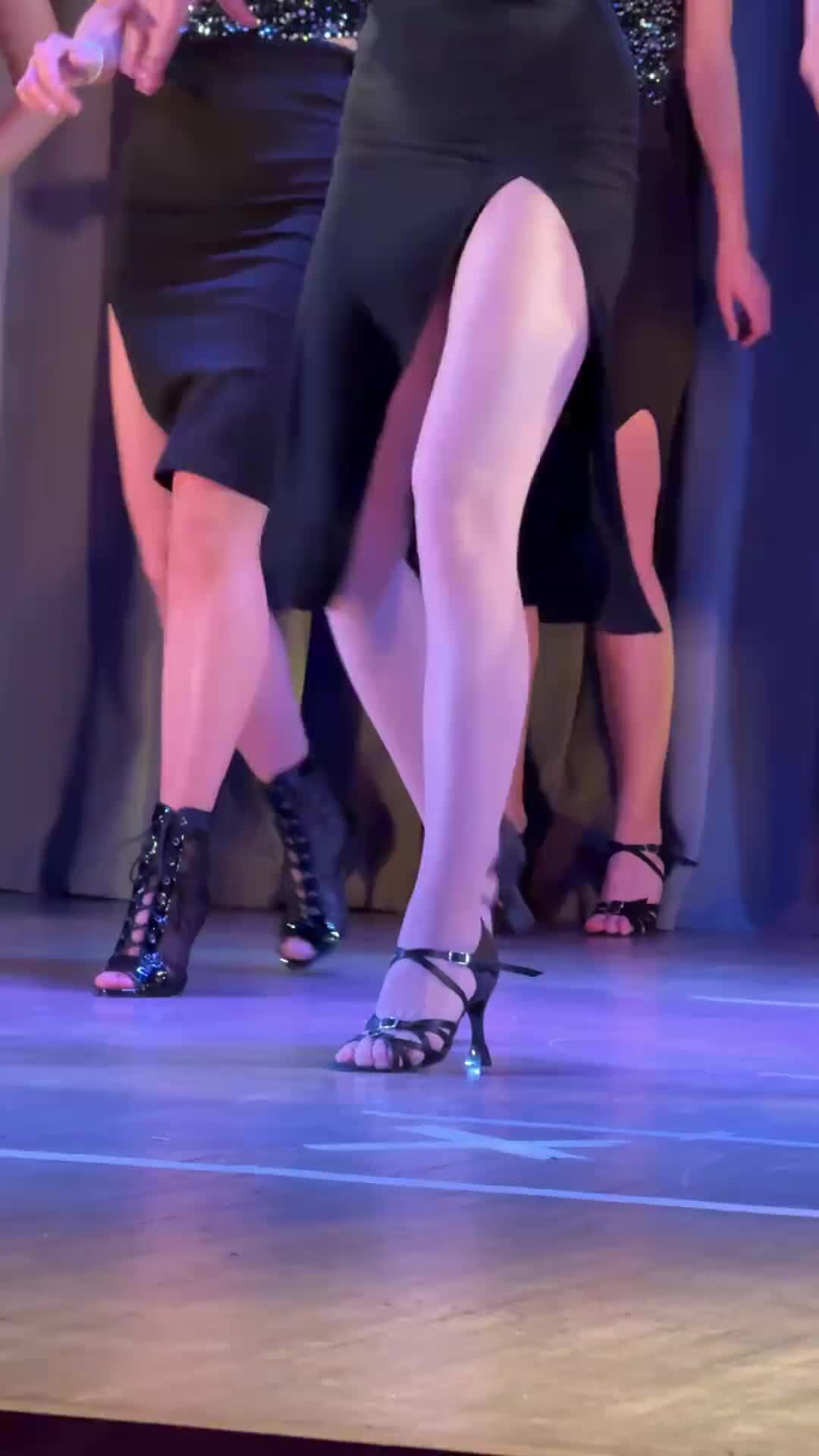 Танцы кизомба бачата. Бачато видео. Мировой фестиваль бачаты. Уроки танцев бачата для начинающих. Фестиваль бачаты в стамбуле.