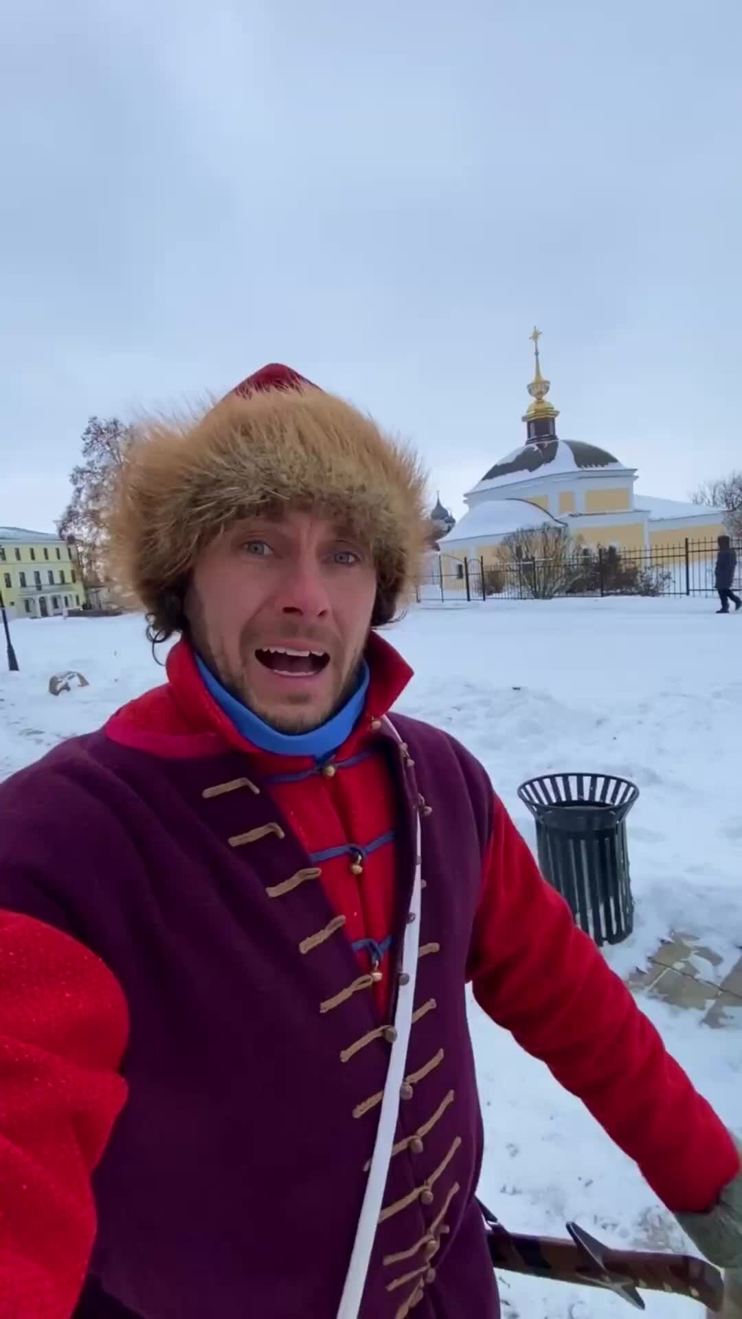 Гид с усами | Откуда выражение "ботать по фене"? Оно родом из Суздаля ...