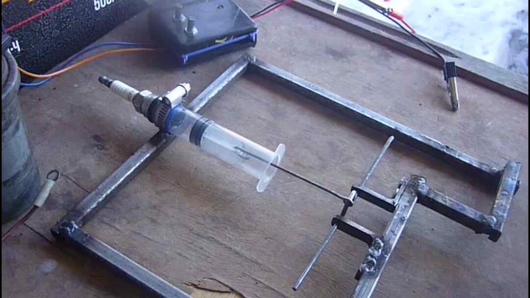 От зазора на свечах зажигания многое зависит, какой зазор лучше ...