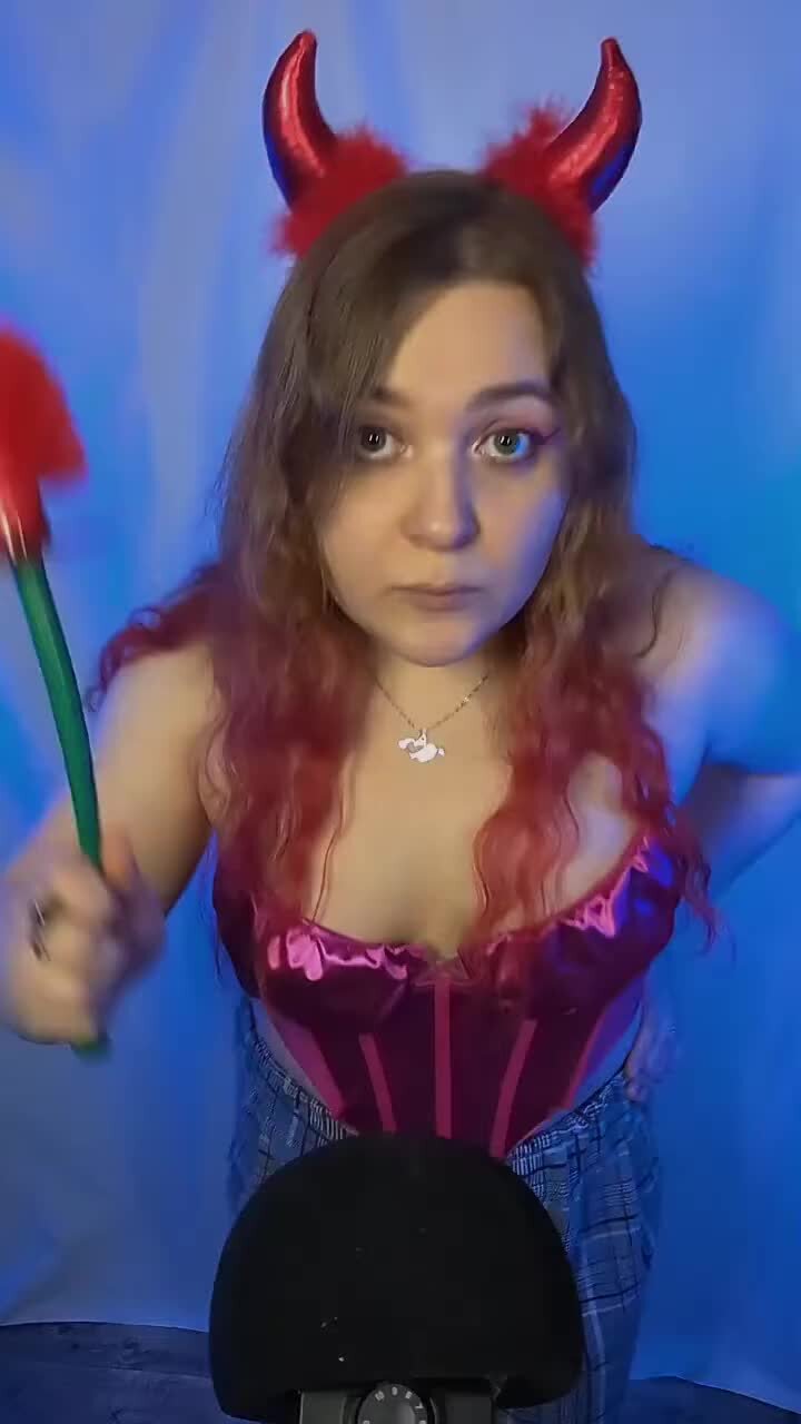 Картинка мне ваще похуй. Стикеры с мемами. The hatters я ваще клип. Песня я ваще the hatters без слов. Да я ваще.