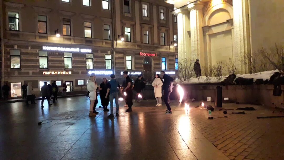 прогулки по санкт-петербургу. михайловский замок в петербурге. михайловский замок баженов. питер люди эрмитаж. петропавловская крепость(1706-1740).