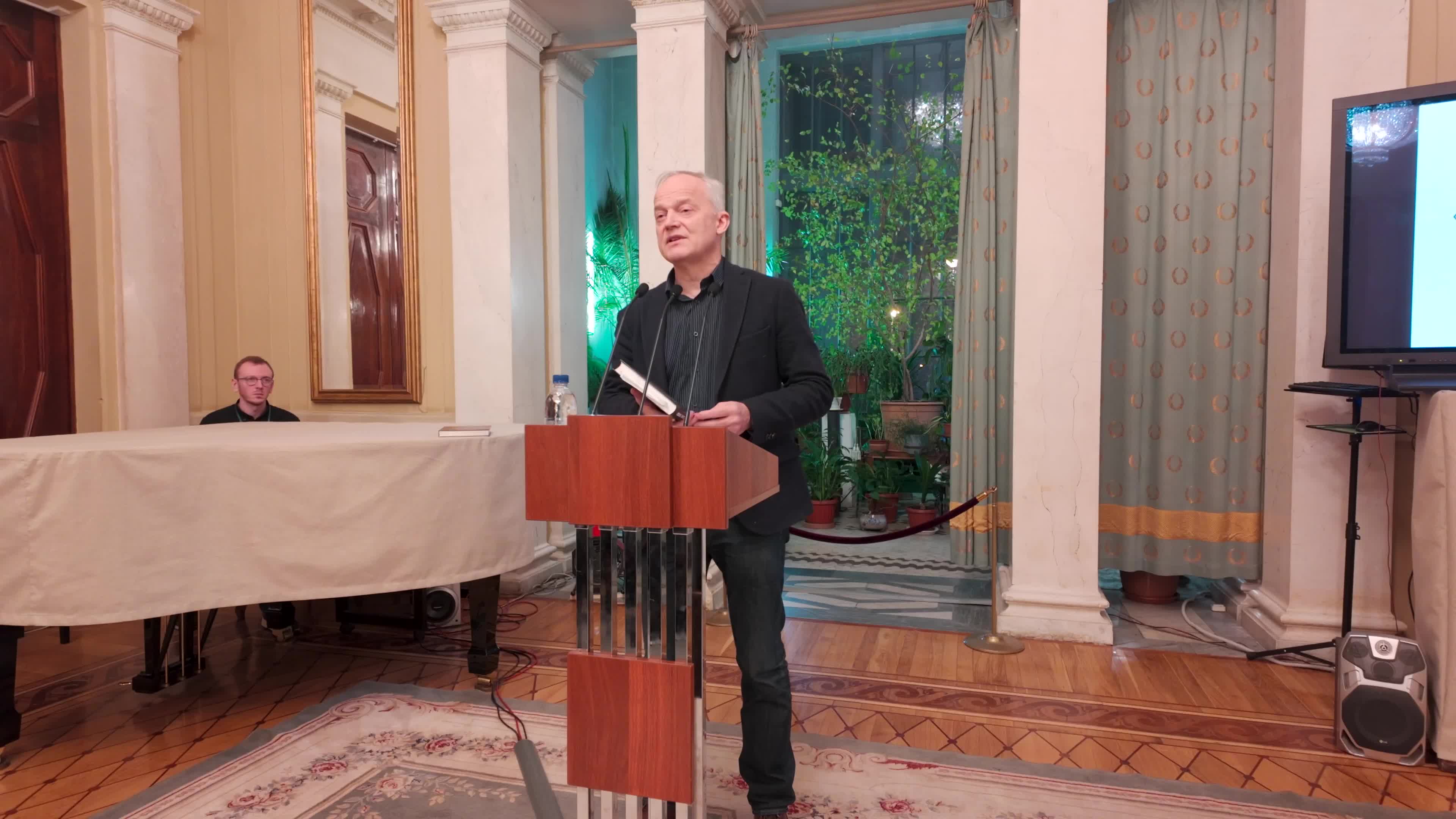 дорога жизни блокадного ленинграда в цифрах. блокадный ленинград 900 дней мужества. факты о блокадном ленинграде. 4 факт о блокаде ленинграда. блокада инфографика.