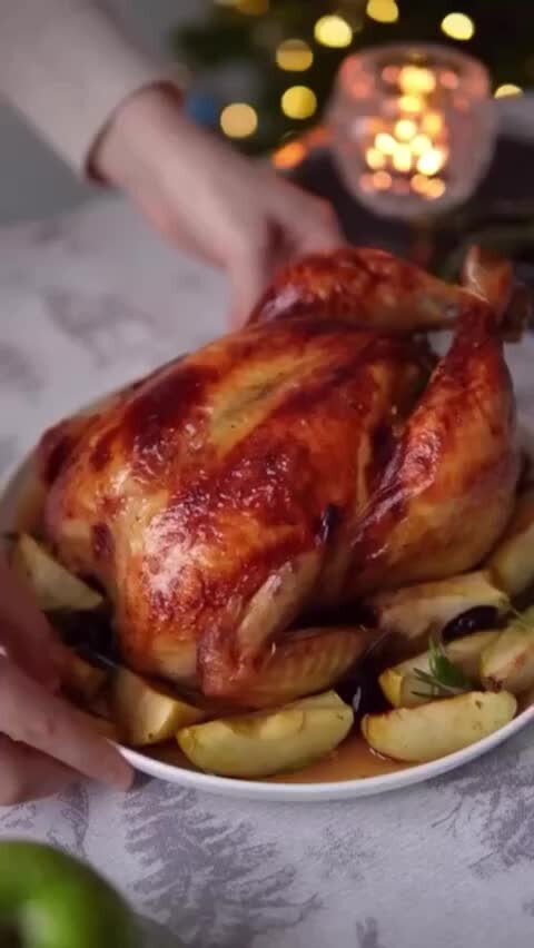 Курица, фаршированная яблоками и черносливом - рецепт с фото на апекс124.рф