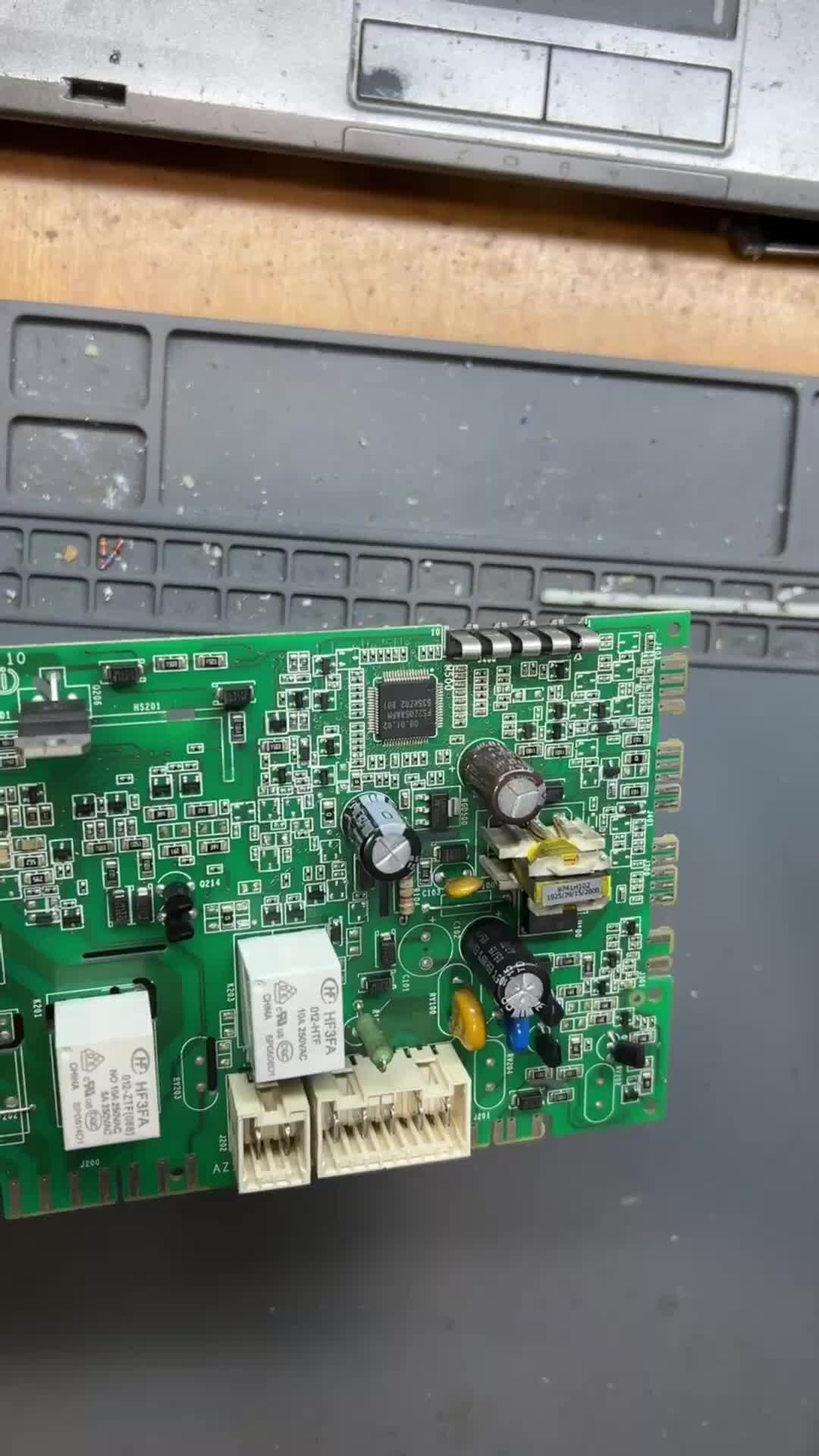 Замена модуля стиральной машины индезит. 0740 elbi блок управления стиральной машины. Как снять модуль управления стиральной машины. Как снять модуль управления стиральной машины. Блок управления индезит 5105.