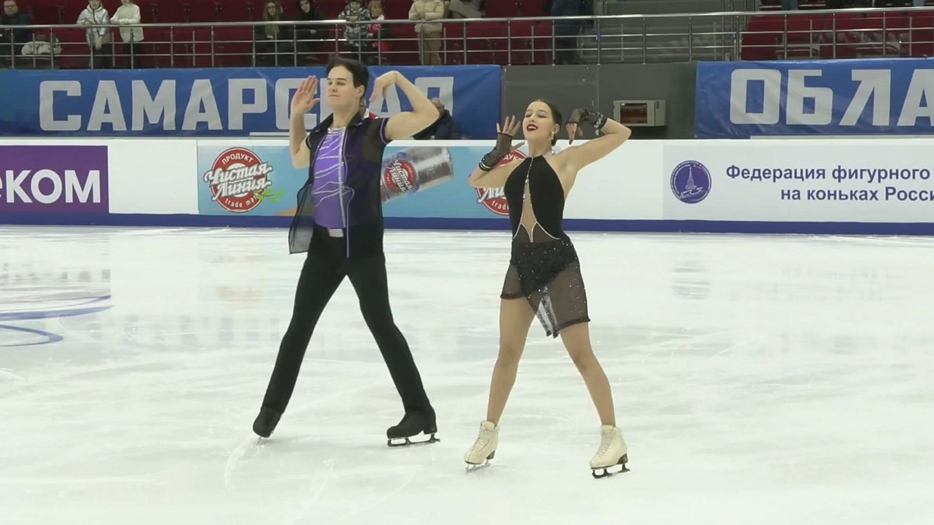 чемпионат мира по фигурному катанию. фигурное катание картинки. гран при по фигурному катанию 2023 самара. гран при по фигурному катанию 2023 самара. пируэт фигурное катание.