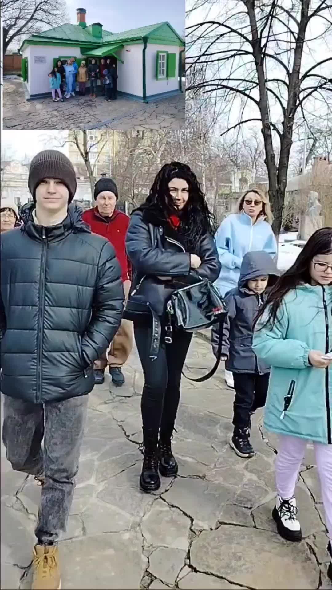 Где родился русский язык. Откуда взялся русский язык. Где родился там и сгодился иллюстрация. Дом бабушки и дедушки есенина. Где родился русский язык.