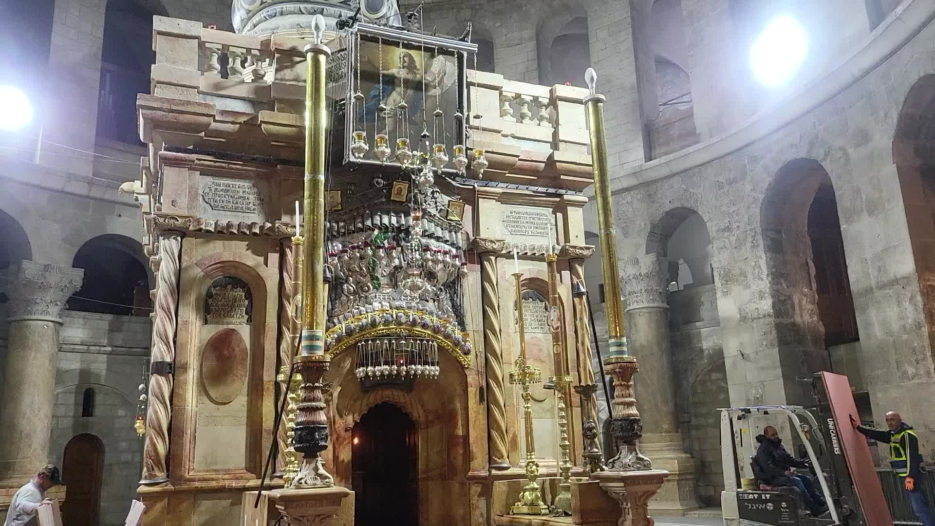 Боже святый во святых. Молитва святым небесным силам бесплотным. Иконы всех святых молитва. Святый боже святый крепкий святый бессмертный помилуй нас. Икона спасителя иисуса христа пресвятой богородицы.